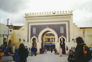 Bab Boujeloud: Eingang zur Medina von F&egrave;s - von Nadine