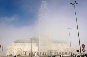 Moschee im Nebel - von Cathrin