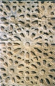 Ornamente am Eingangsportal